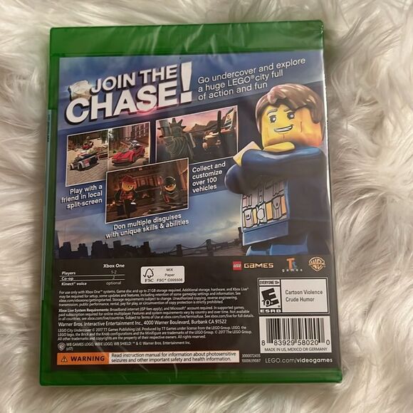 Lego City Undercover for Xbox One New & Sealed - Picture 2 of 4
